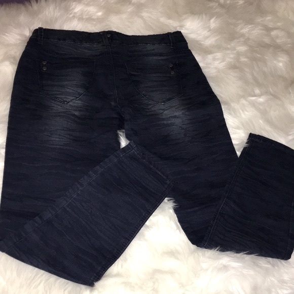 HOT KISS 💋 Tiger Zebra Denim Jeans Pants SKINNY - Picture 4 of 8